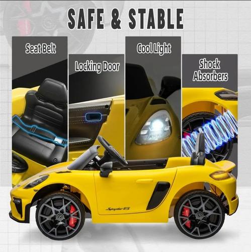 Carro Eléctrico Infantil Tipo Porsche 718 Spyder Amarillo con Control y MP3